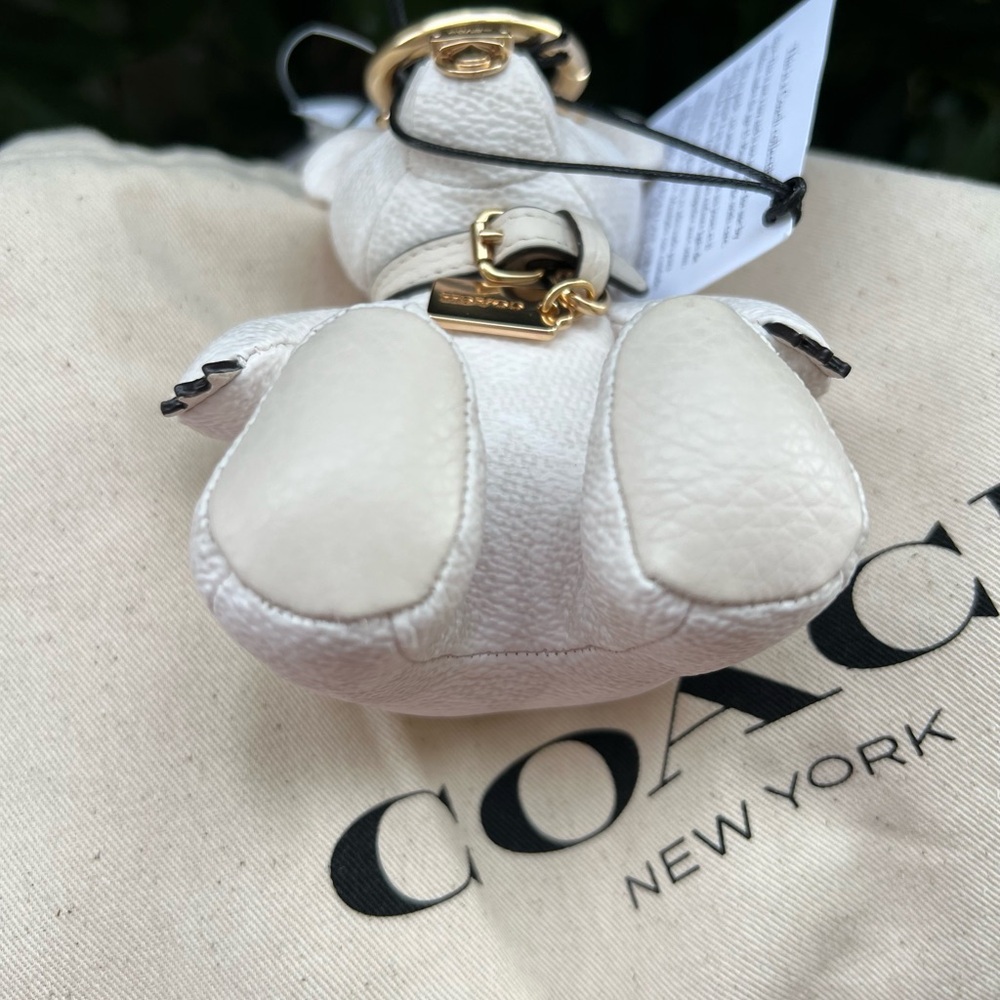SOLD——-Coach Collectible Bear Bag Charm - Picture 4 of 6